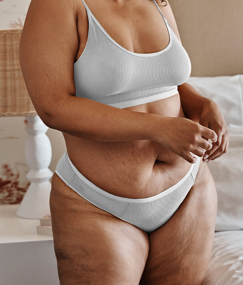 The Feel Free High Rise Brief Underwear - White Sand