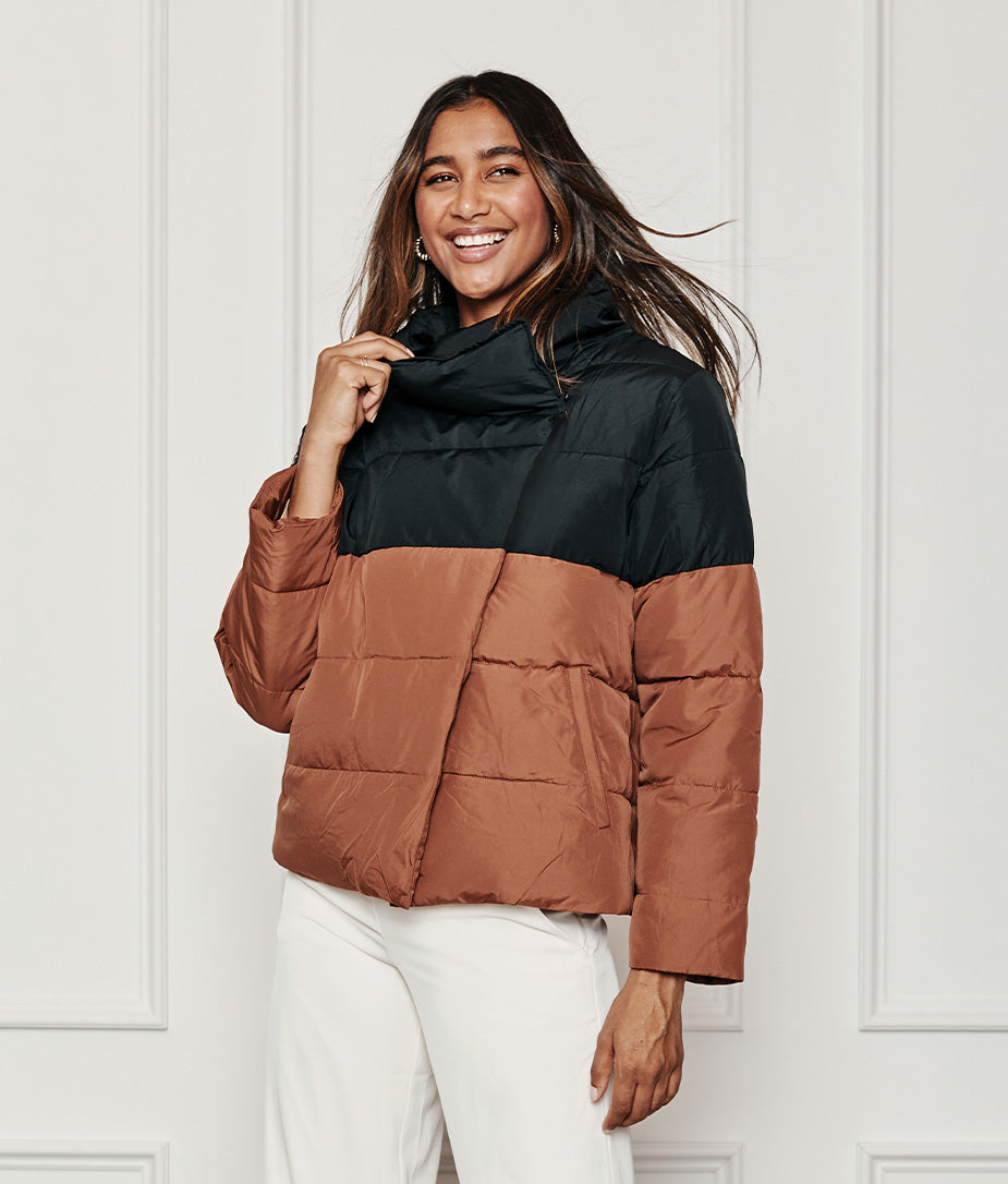 The Colorblock Eco Puffer Jacket - Sea Urchin & Praline