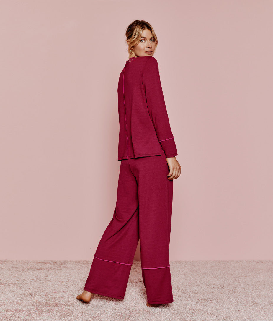 The Cloud 9 Pajama Set - Garnet & Hibiscus