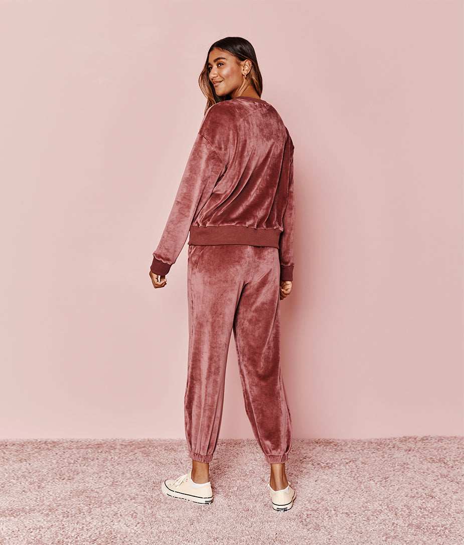 The Plush Velour Jogger - Rosewood