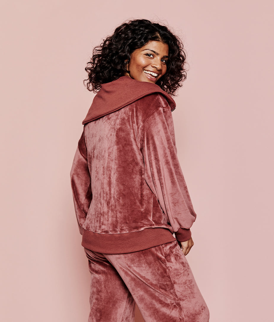 The Plush Velour Half-Zip Pullover - Rosewood