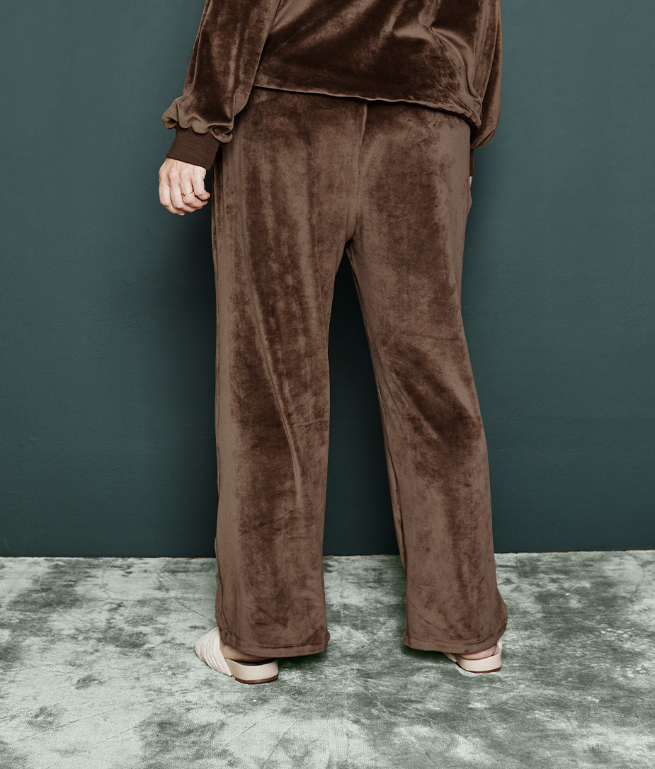 The Plush Velour Lounge Pant - Chocolate
