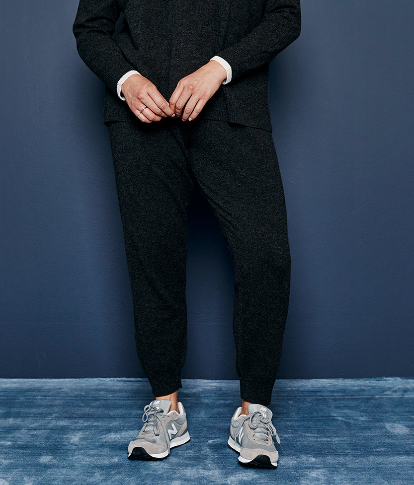 The Coziest Cashmere Blend Jogger - Charcoal