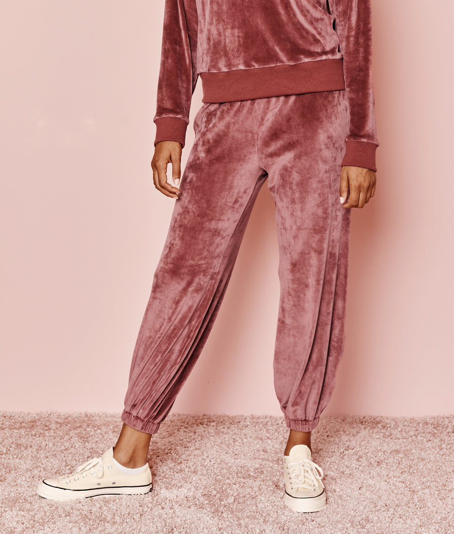 The Plush Velour Jogger - Rosewood