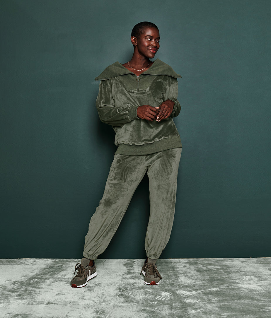 The Plush Velour Half-Zip Pullover - Olive
