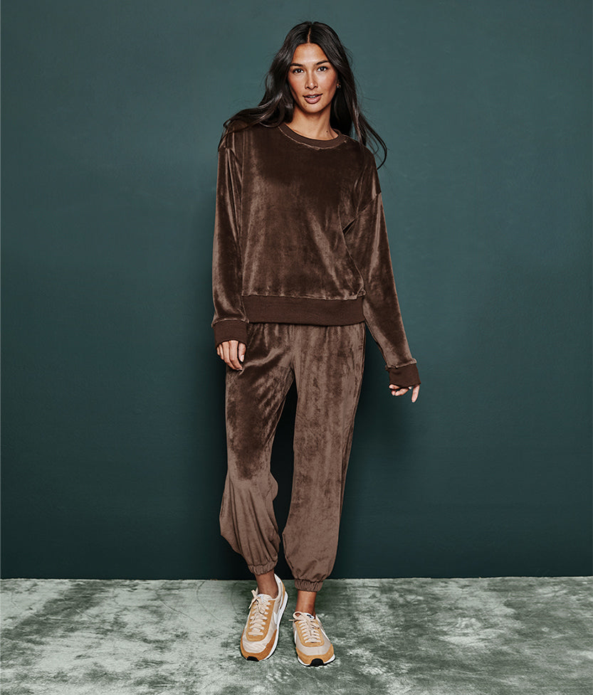 The Plush Velour Relaxed Crew - Chocolate