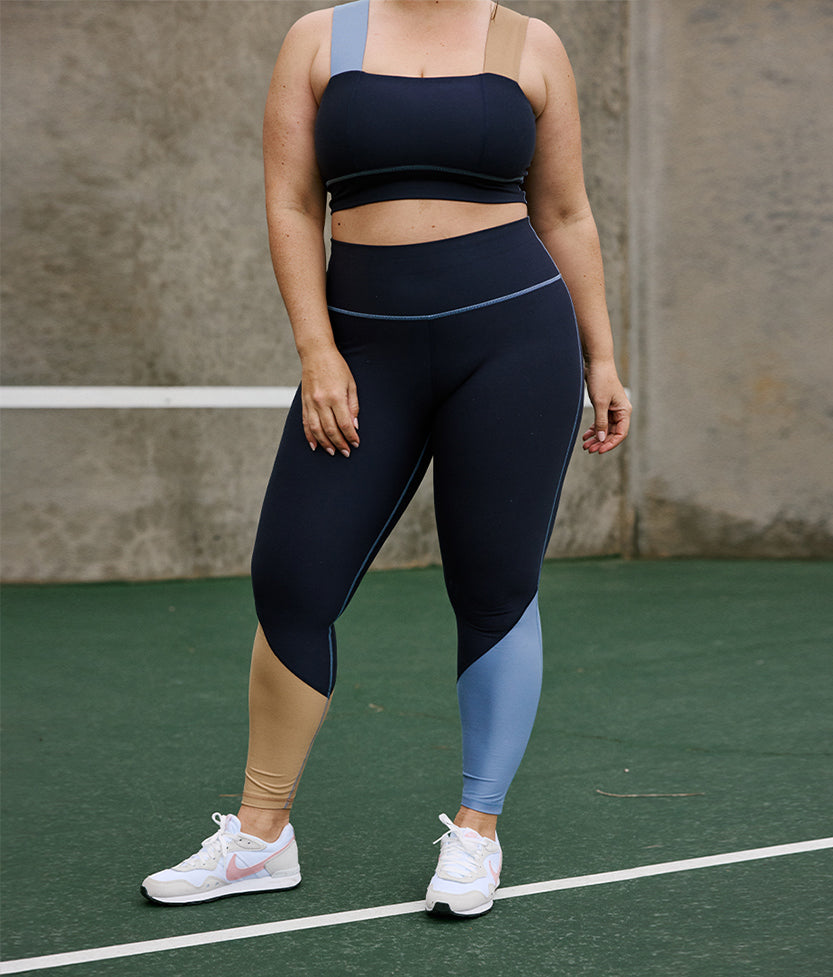 The Colorblock Wide-Strap Sports Bra - Midnight & Slate & Toffee